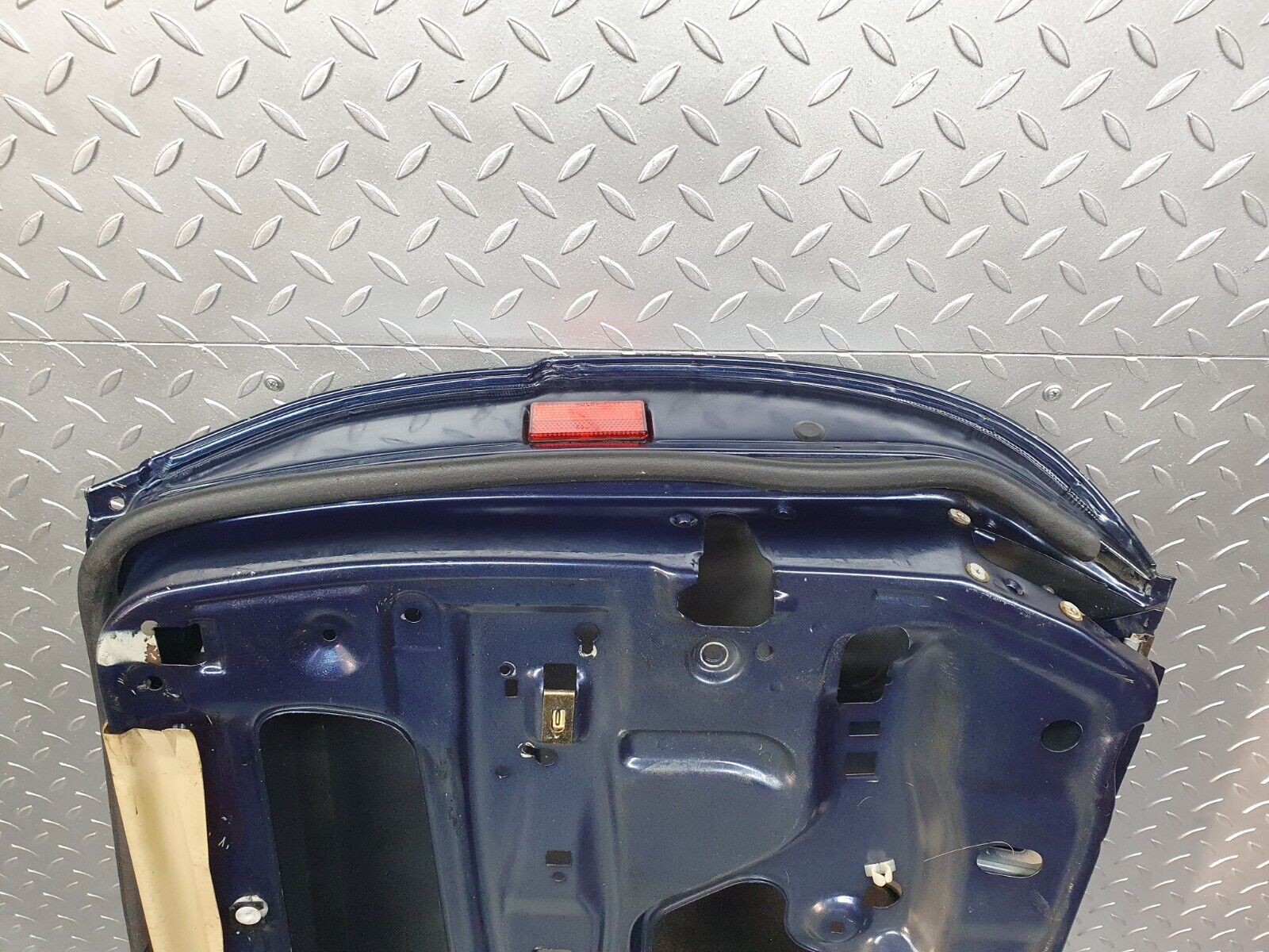 42414 Mercedes-Benz R129 320SL Coupe Left Door