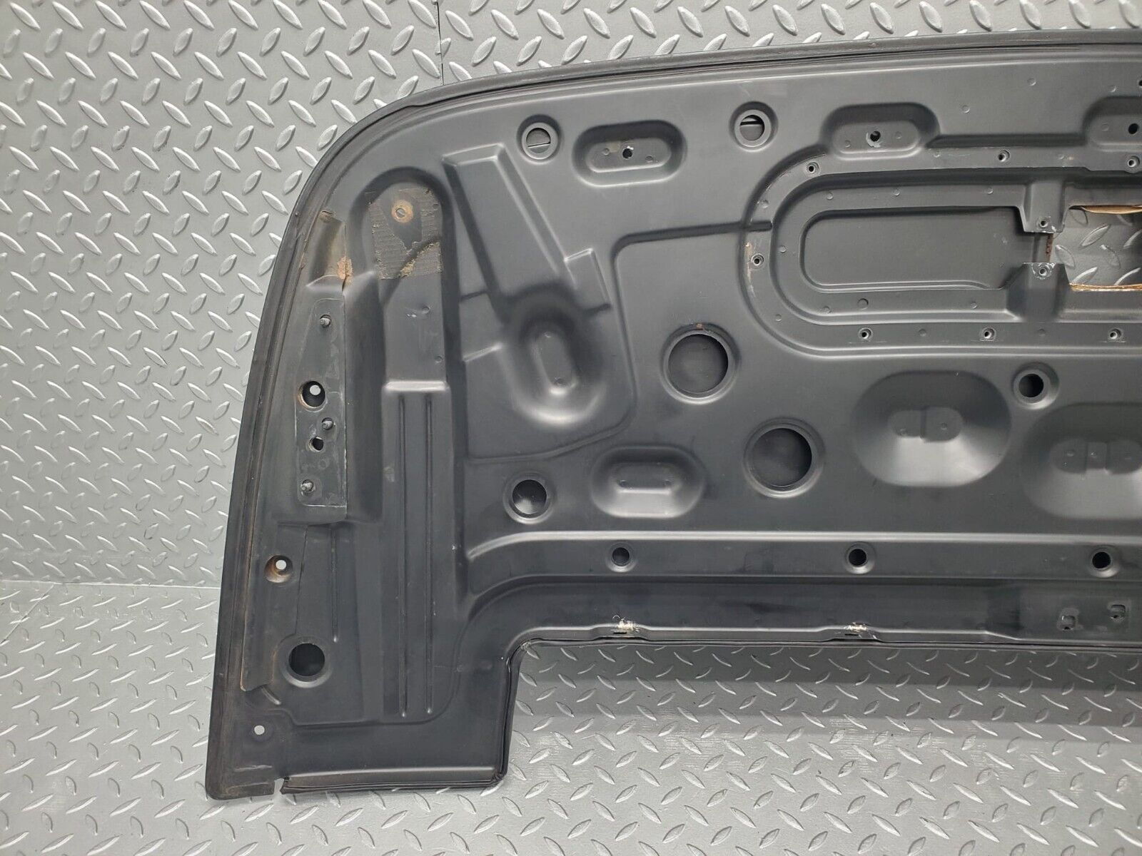 46075 Mercedes-Benz A124 320E Cabriolet Soft Top Cover Black