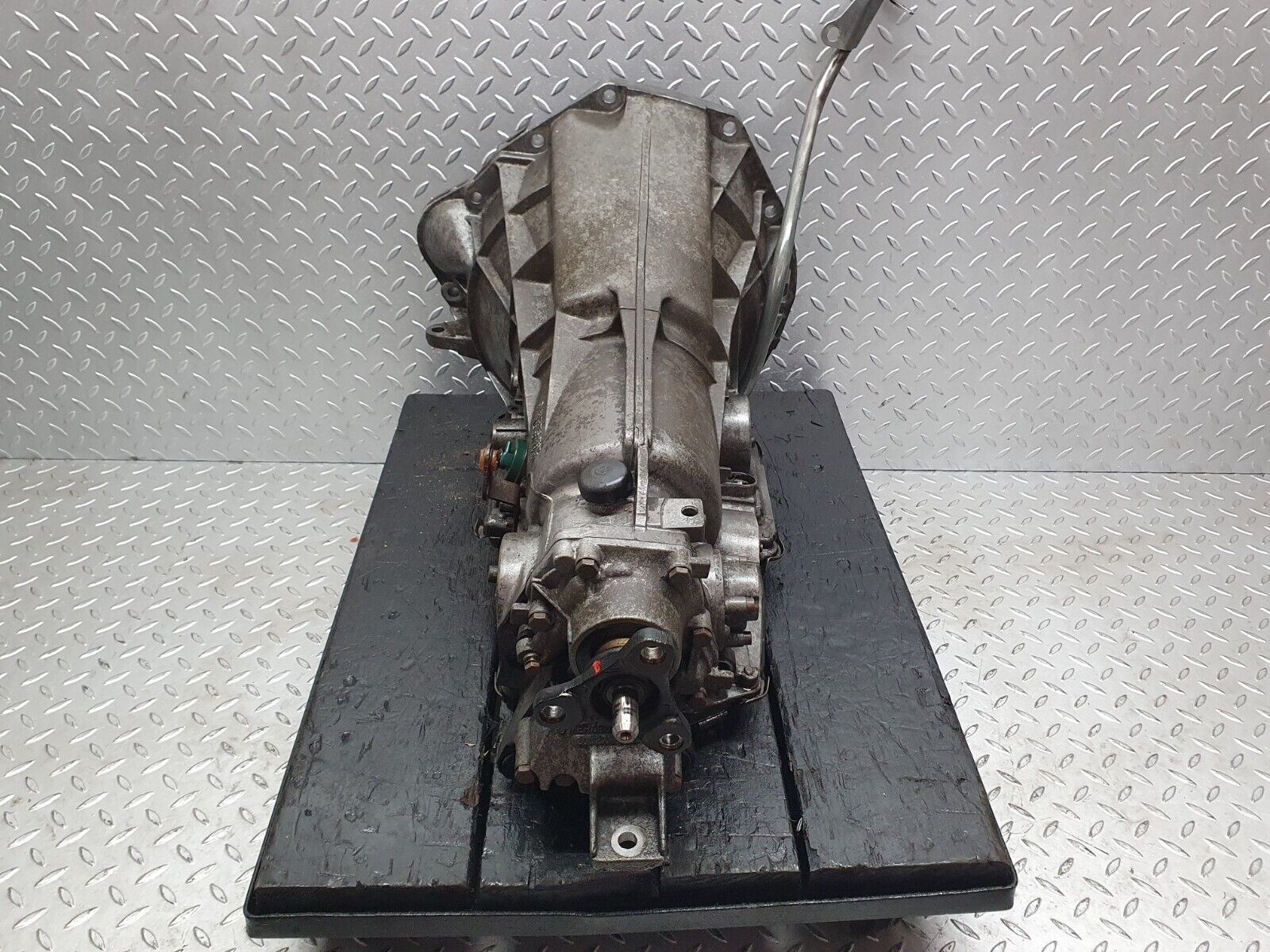 44209 Mercedes-Benz C123 230CE Coupe Automatic Gearbox 722.401 1232711801