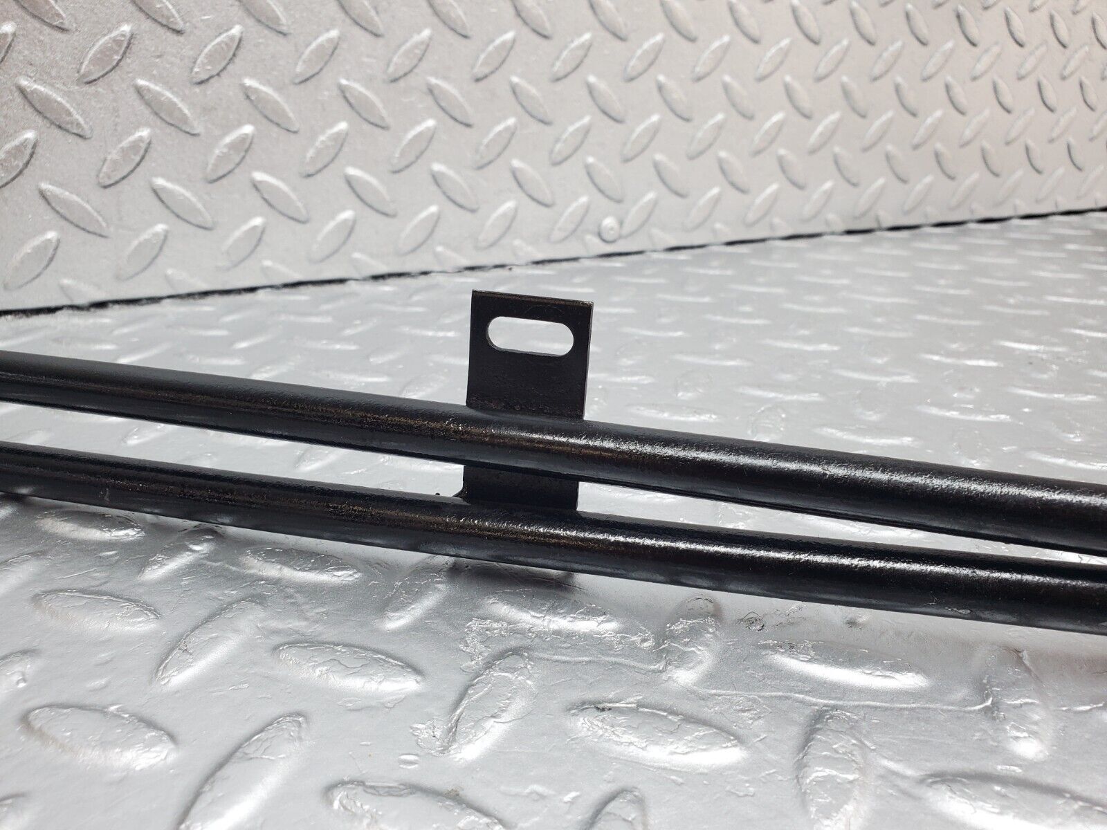 45824 Mercedes-Benz W126 420SE Oil Cooler Pipe