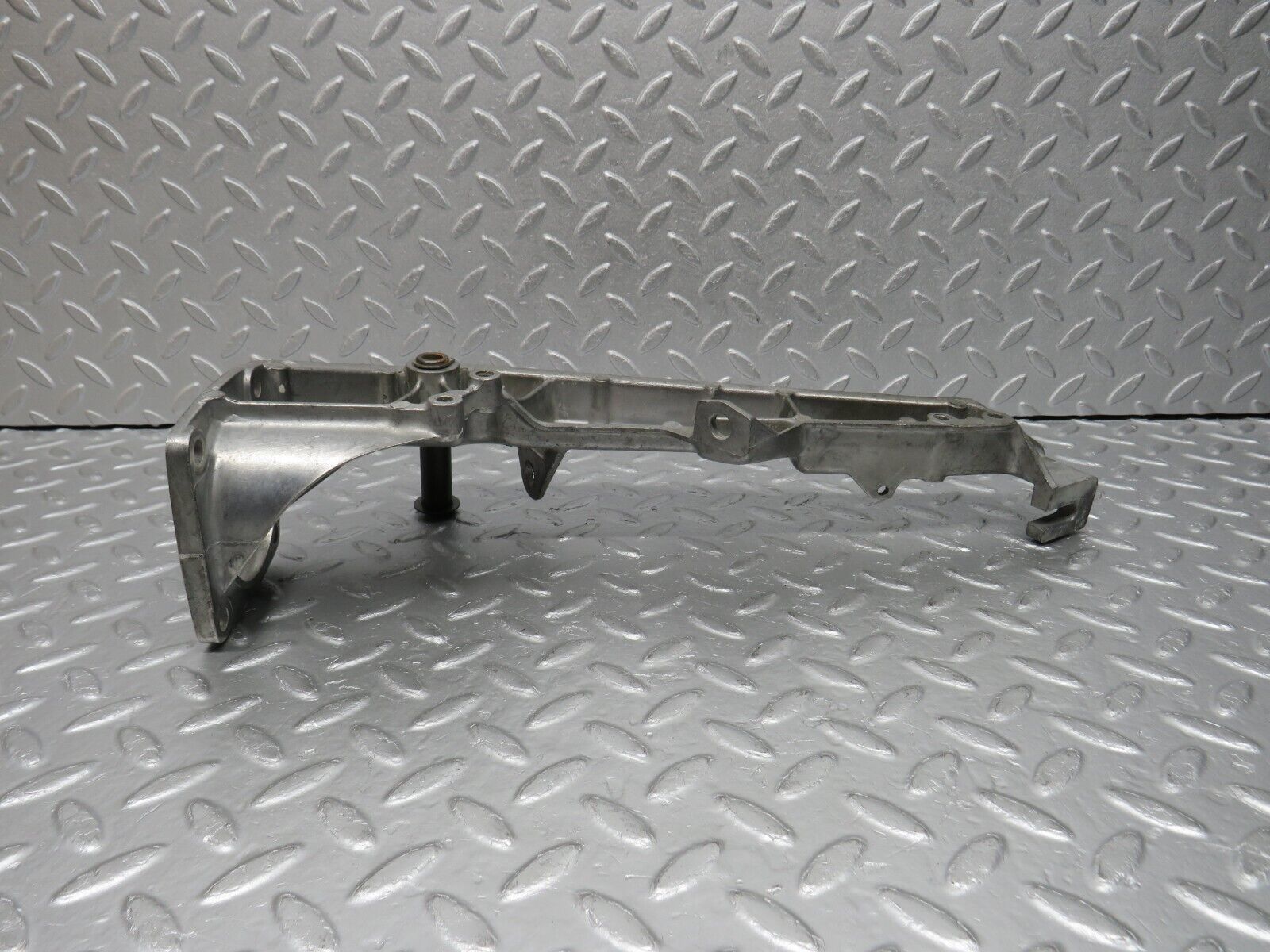 39110 Mercedes-Benz R107 500SL Brake Pedal Bracket 1072941101