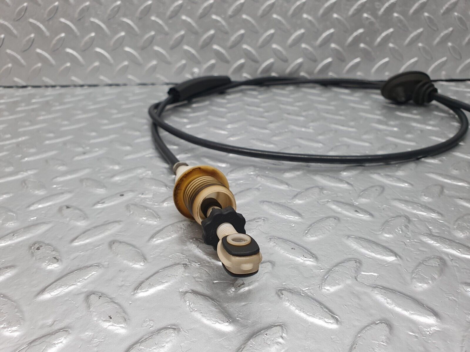 42368 Mercedes-Benz R129 320SL Coupe Accelerator Cable 1293002130 1243010197