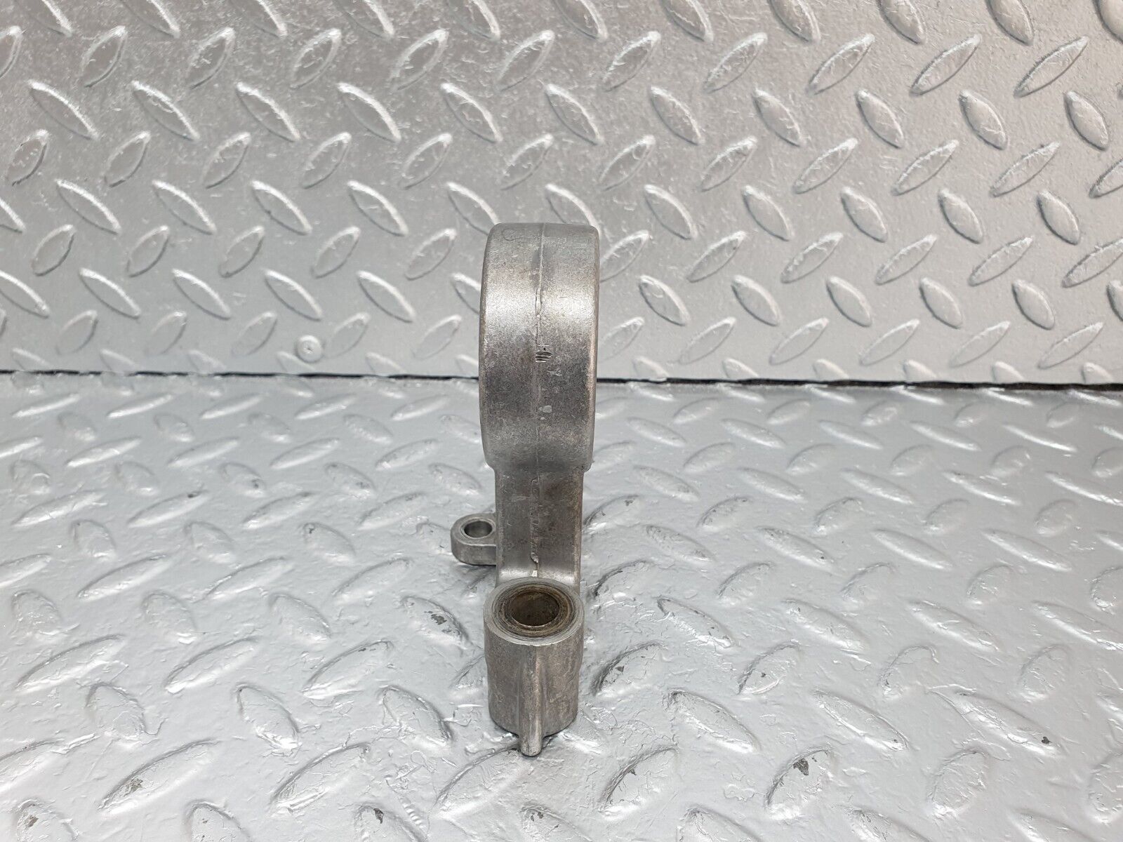 43271 Mercedes-Benz W108 280SE Camshaft Tower Bearing 1140510016