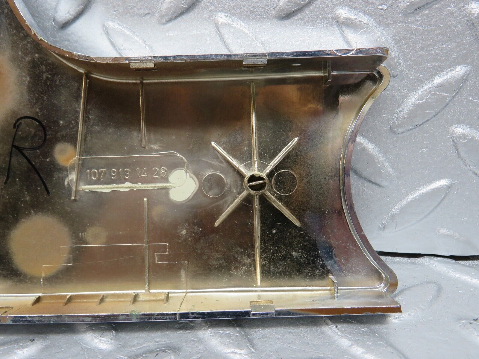 40163 Mercedes-Benz R107 350SL Seat Hinge Chrome Cover 1079131428