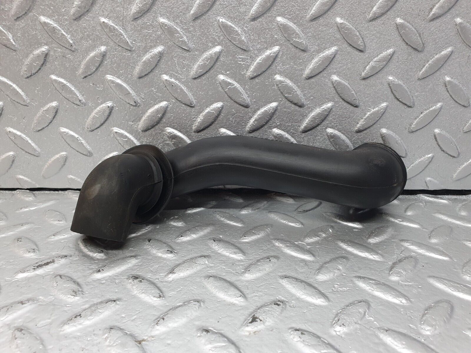 42521 Mercedes-Benz R129 320SL Coupe Heater Drain Pipe 1296280169