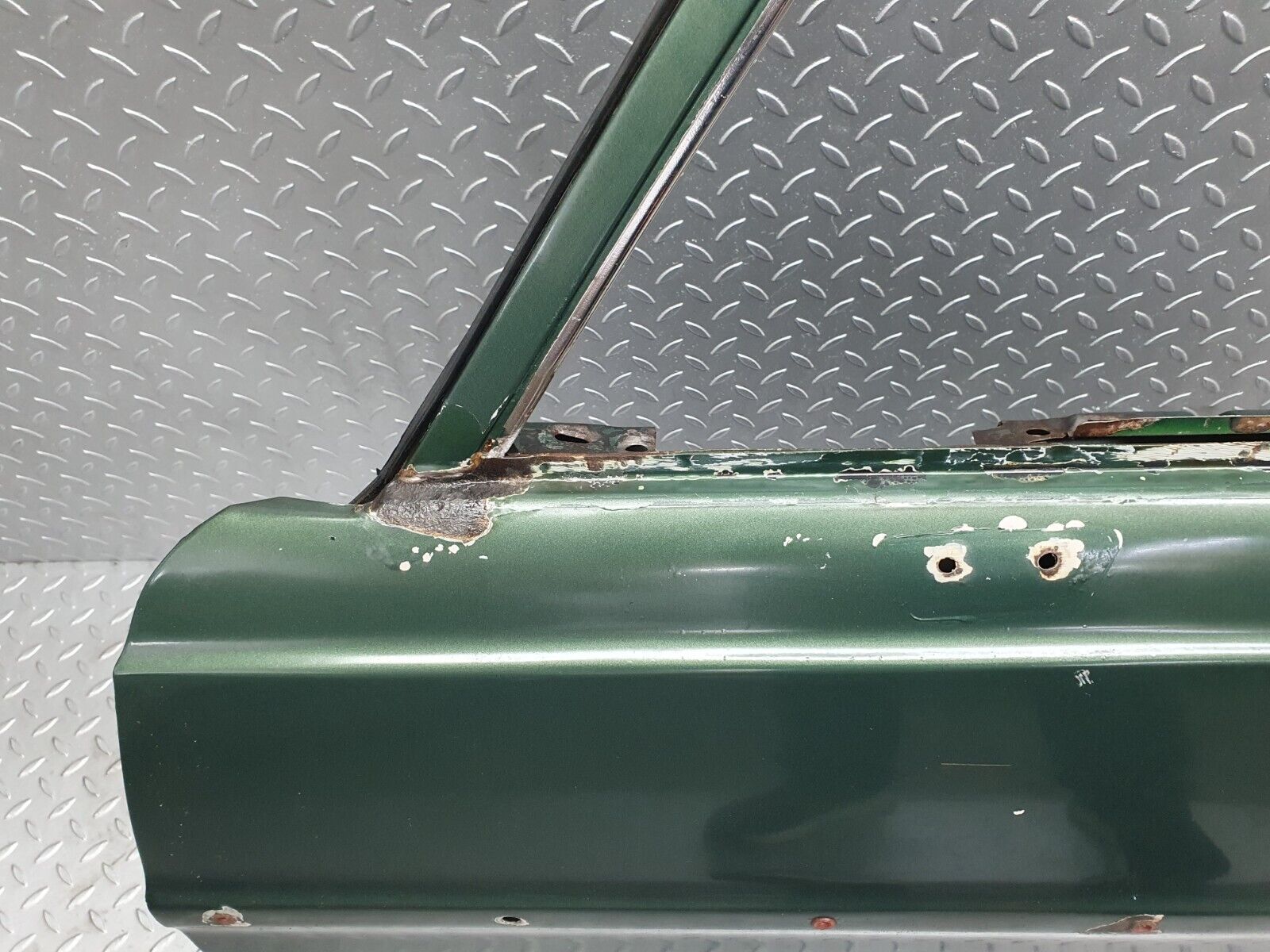 43426 Mercedes-Benz W108 280SE Front Left Door