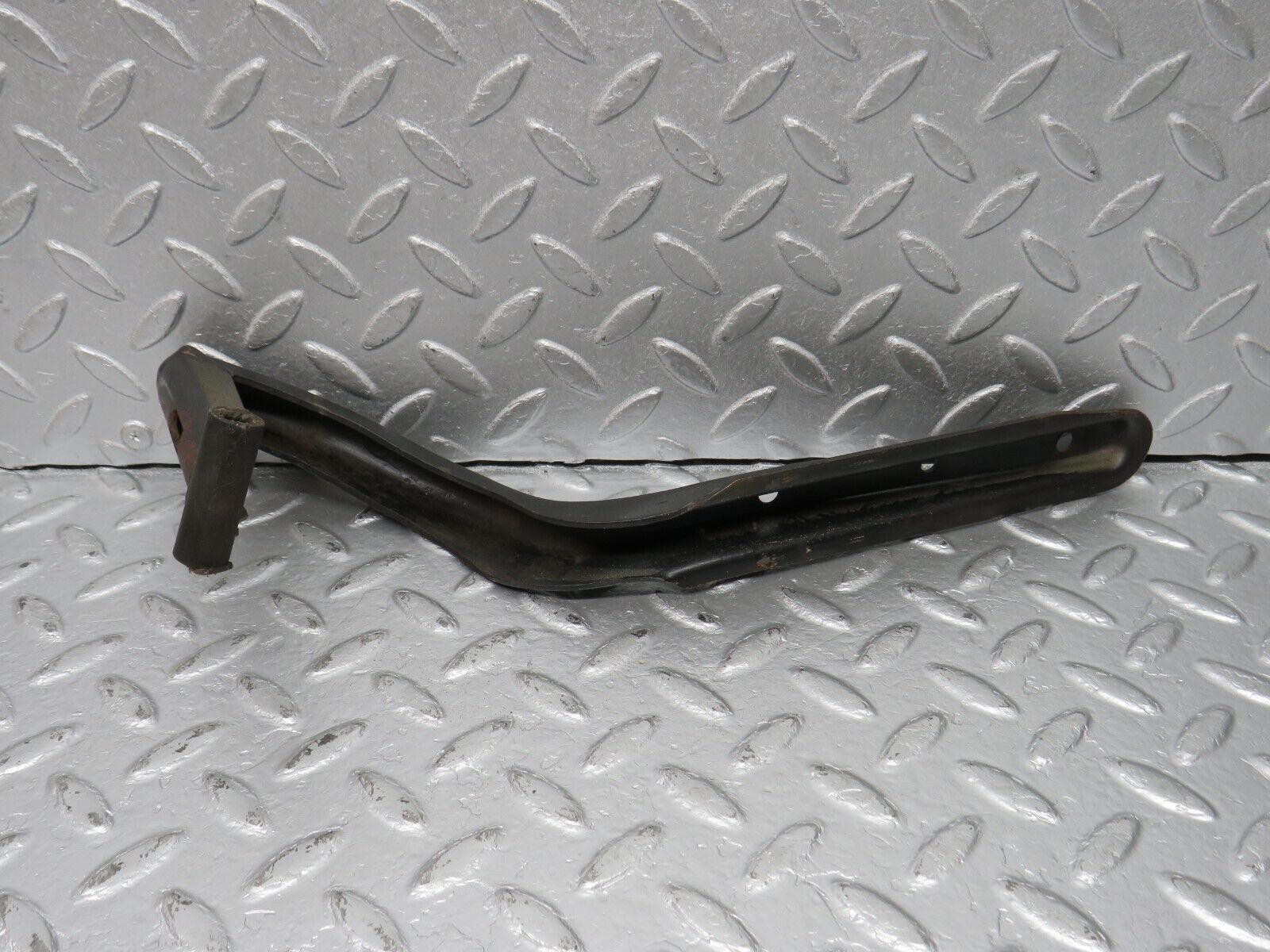 39911 Mercedes-Benz R107 350SL Soft Top Lid Hinge Right