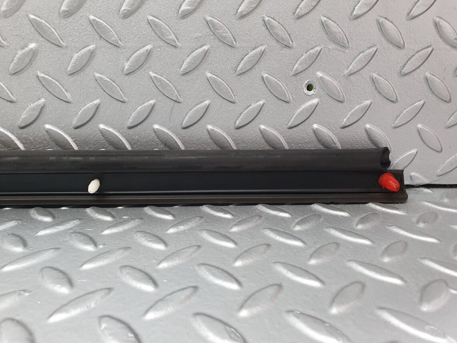 41711 Mercedes-Benz W124 200E Door Lower Sealing Rubber Trim Left