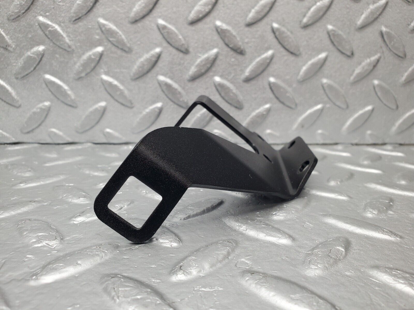 46980 Mercedes-Benz R129 320SL Coupe Accelerator Cable Bracket Holder