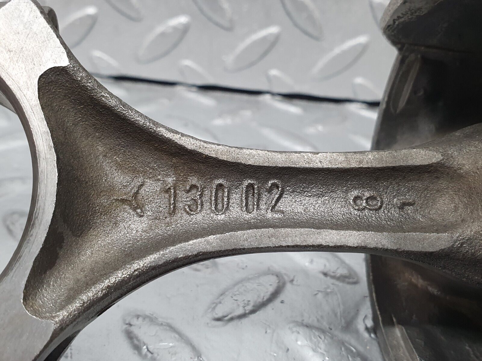 43869 Mercedes-Benz W108 280SE Piston With Connecting Rod 87.47 mm 13002