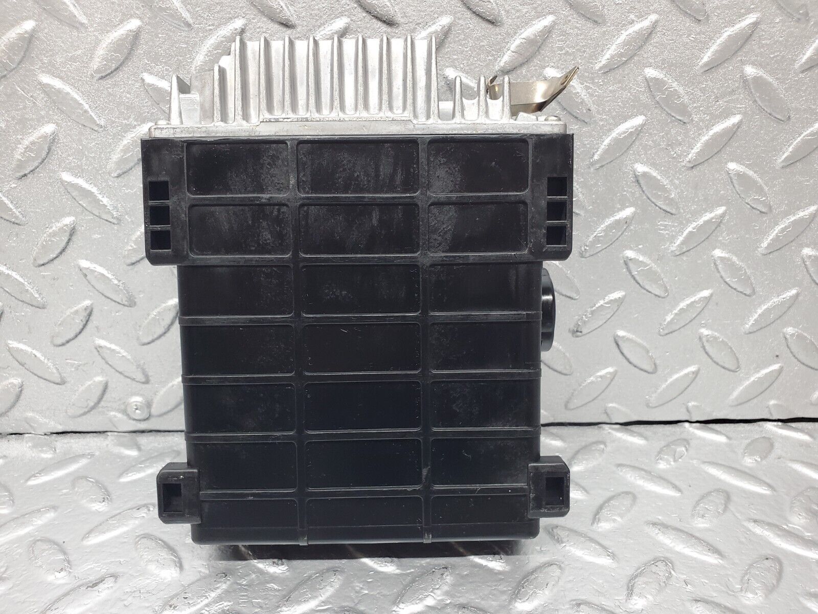 45554 Mercedes-Benz W126 420SE Engine Control Unit Bosch 0065459332 0280800272