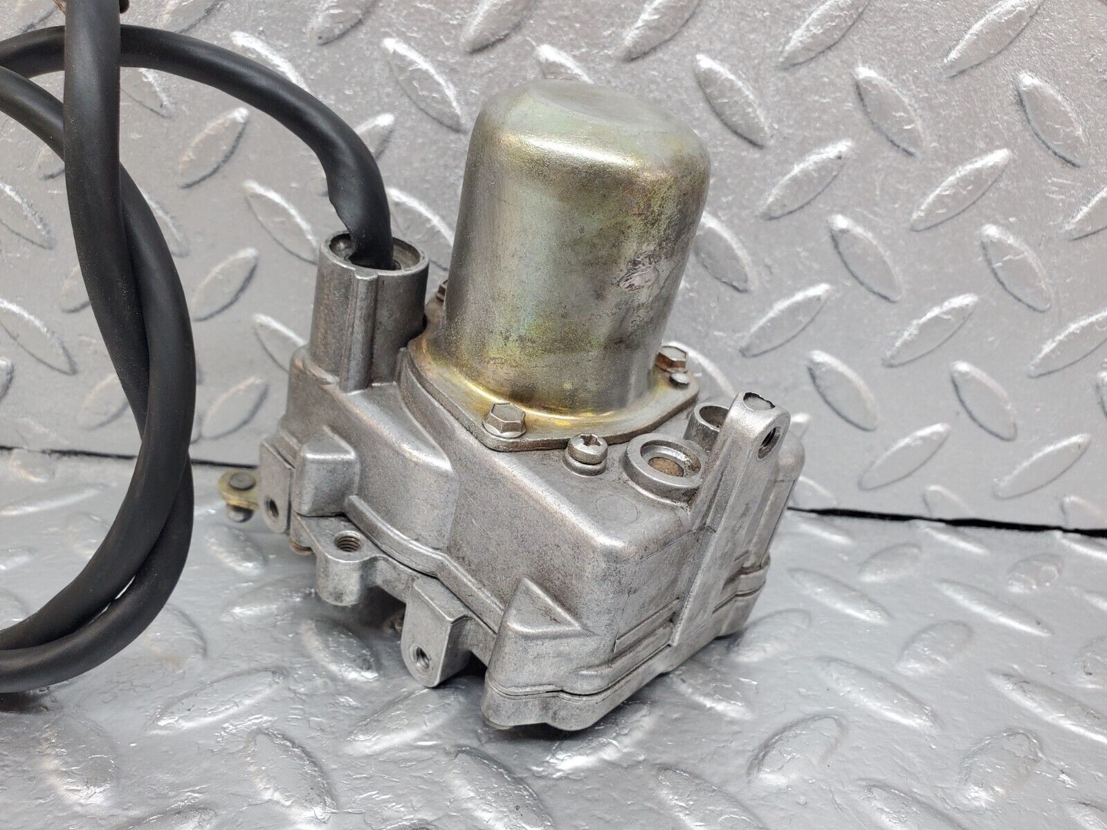 45384 Mercedes-Benz 280E M110.983 Cruise Control Actuator VDO 0015457532