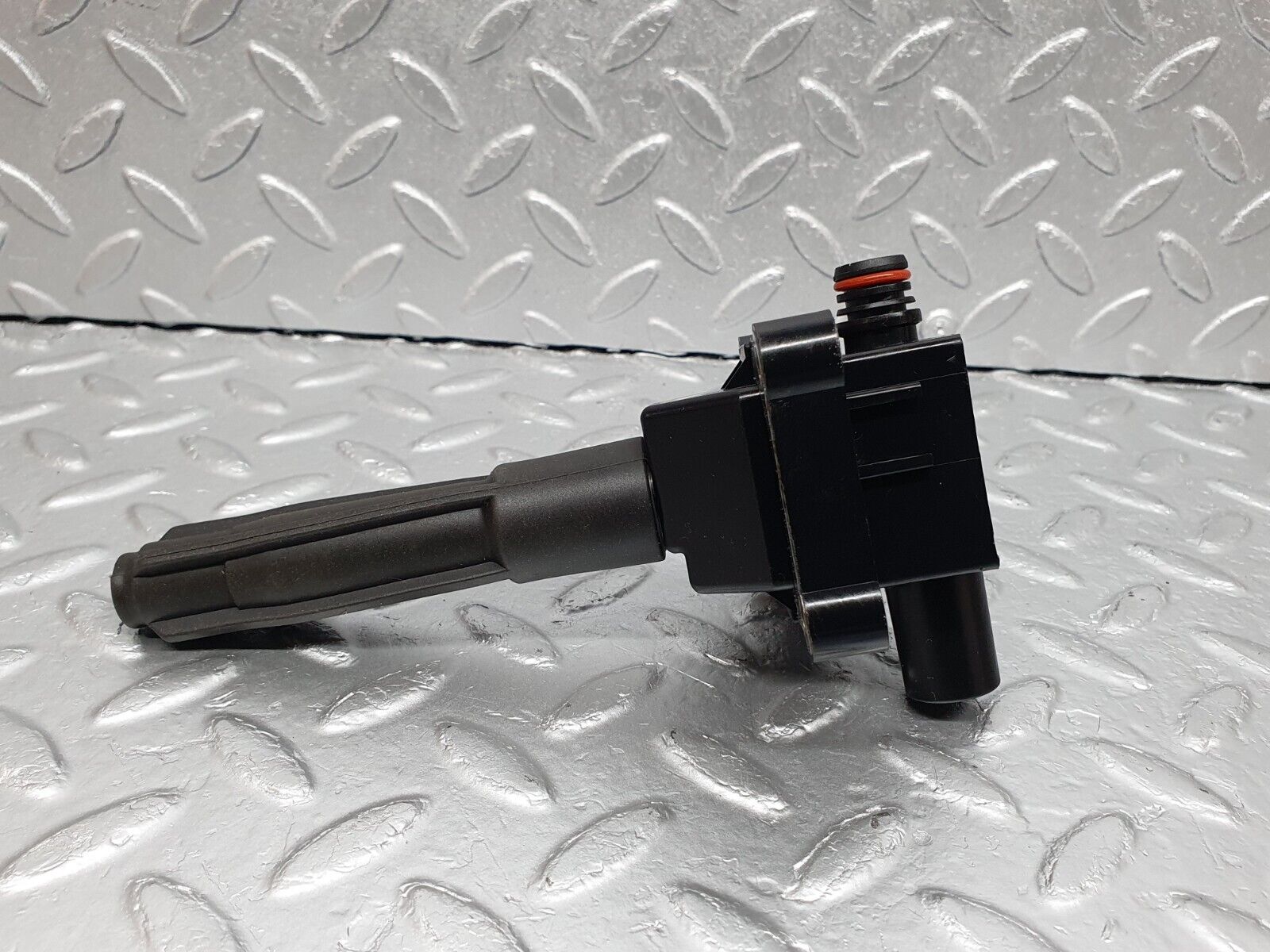 41916 Mercedes-Benz W202 C200 Ignition Coil 319089447