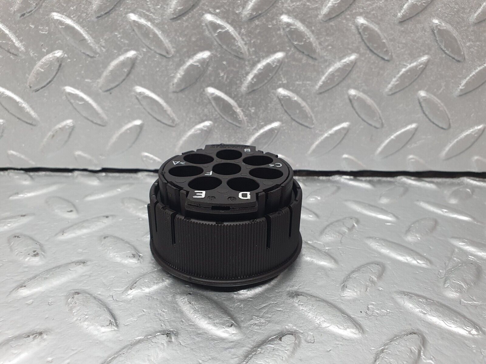 42398 Mercedes-Benz R129 320SL Coupe Rear Axle Cable Connector 1405458340