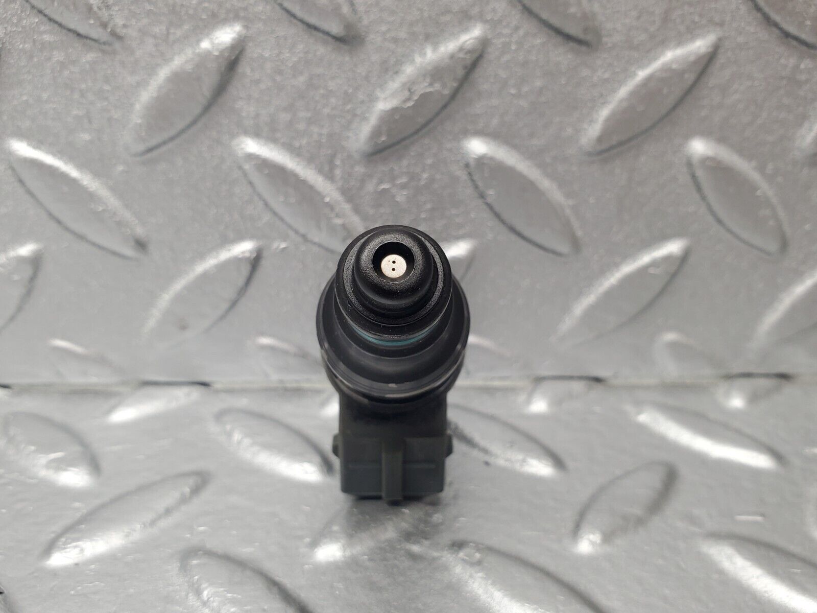 46241 Mercedes-Benz W124 280E Fuel Injector Bosch 0280155209 0000787323