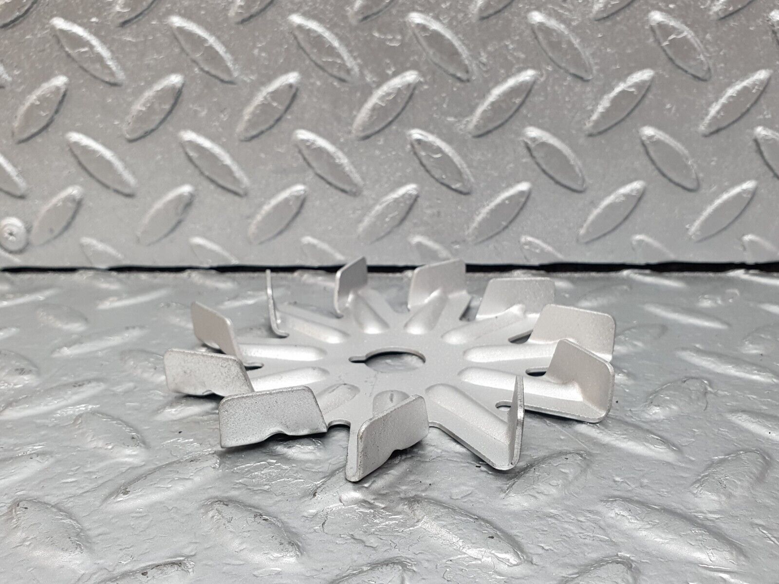 43258 Mercedes-Benz W108 280SE Alternator Generator Cooler Fan