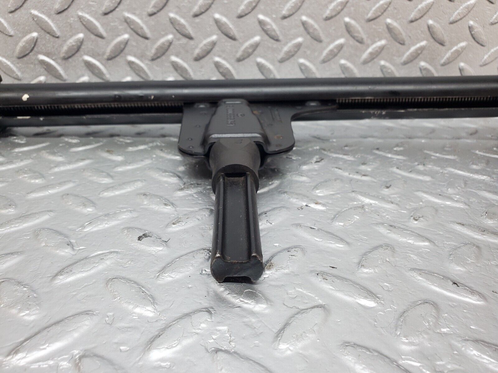 45190 Mercedes-Benz R129 300SL Coupe Car Jack 1295830015