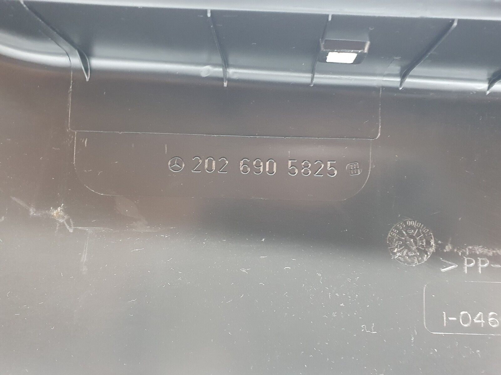 41756 Mercedes-Benz W202 C200 Trunk Lock Trim Panel 2026905825