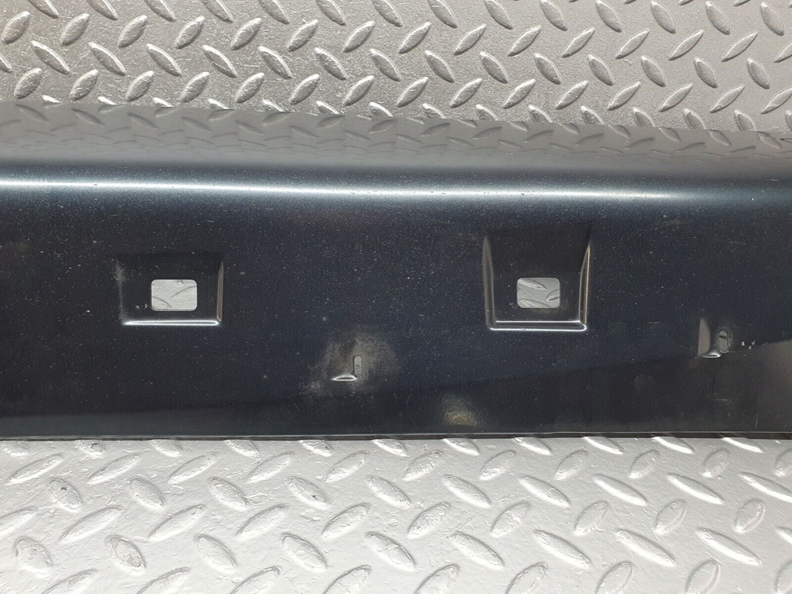 42024 Mercedes-Benz W202 C200 Side Skirt Right Side 2026982430