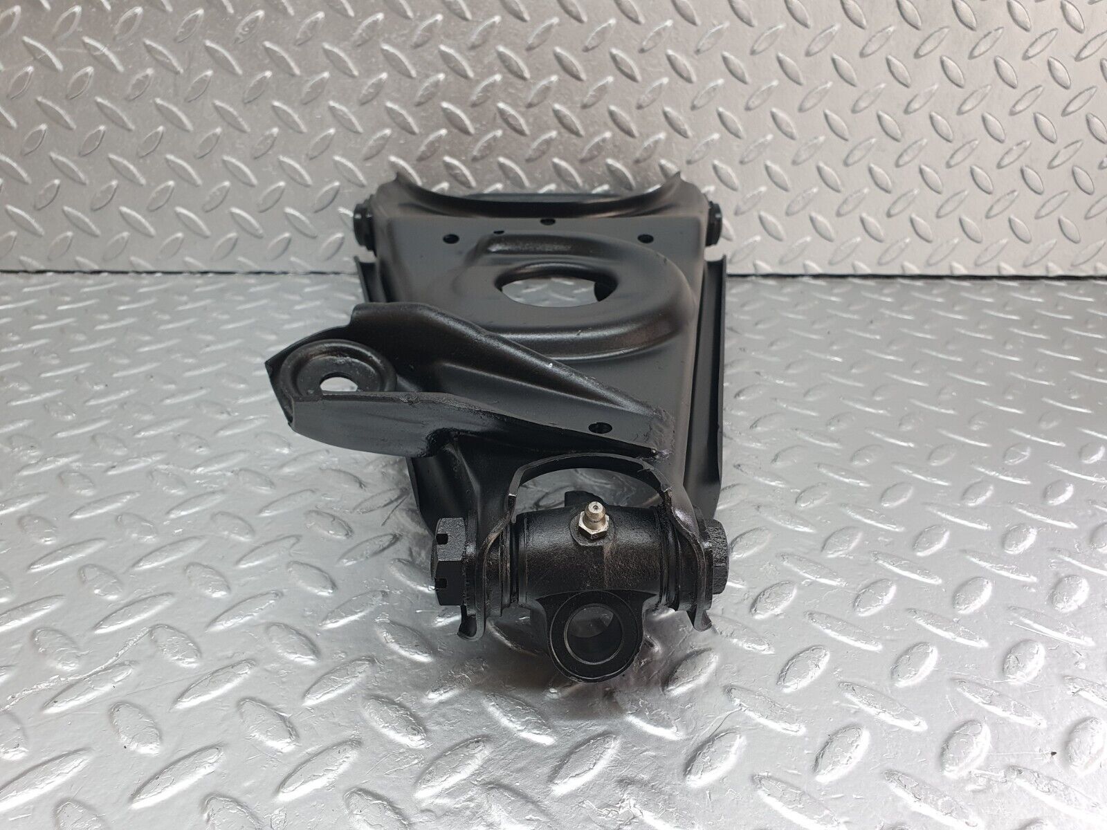 43198 Mercedes-Benz W108 280SE Front Right Lower Control Arm