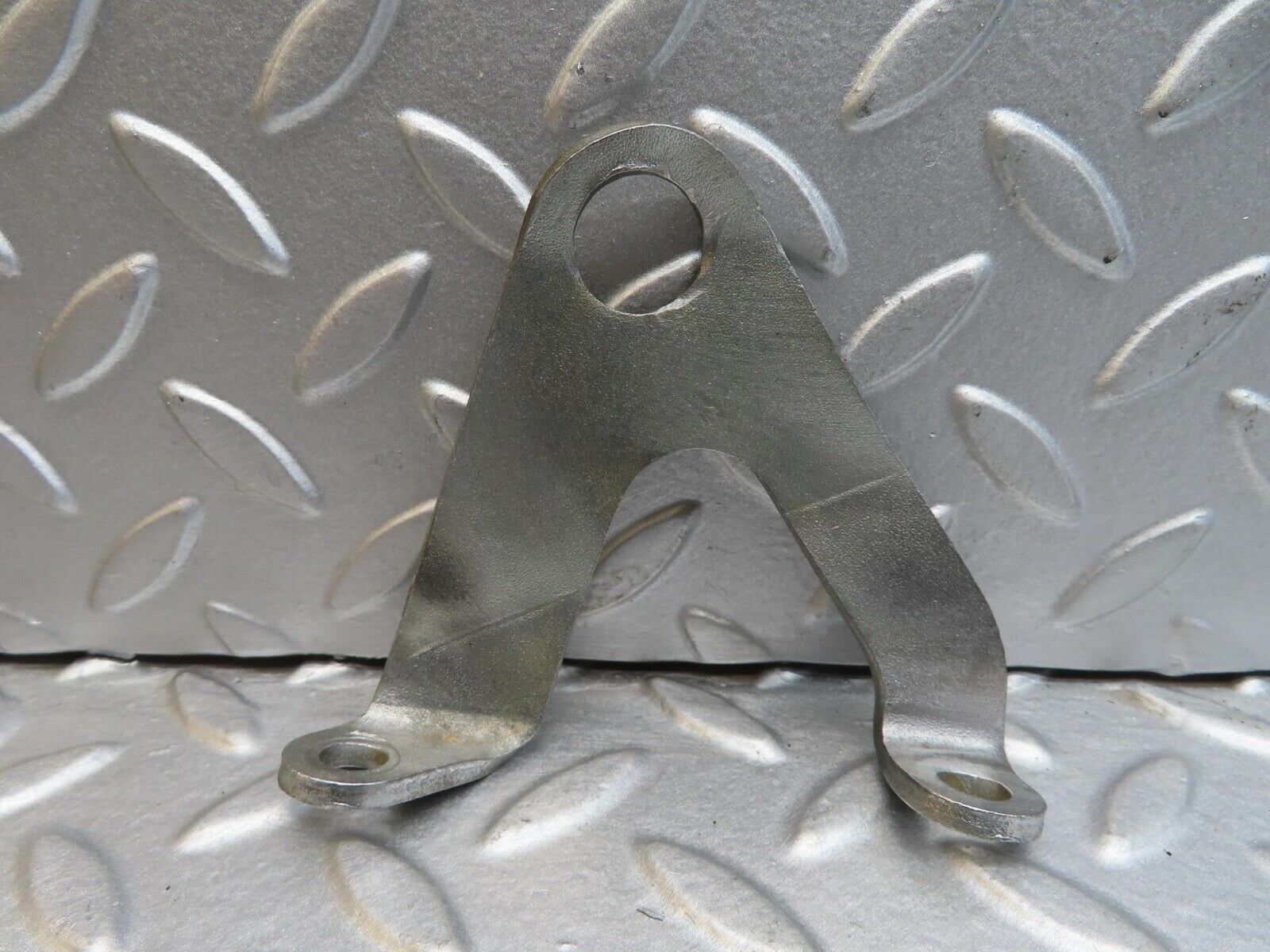 13788 Mercedes-Benz R107 450SL Engine Lifting Eye Hooks