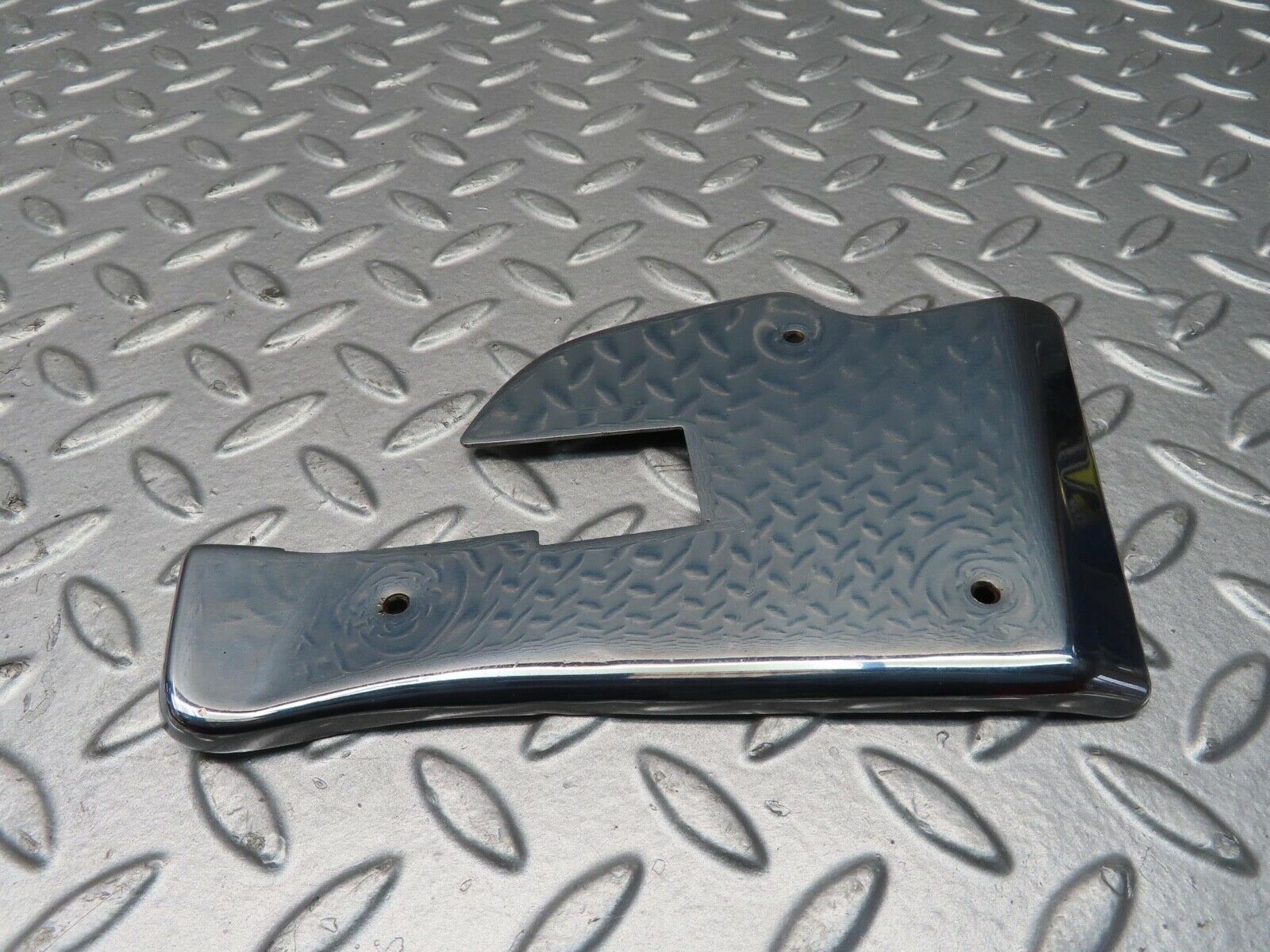 11688 Mercedes-Benz R107 450SL Right Door Chrome Cover