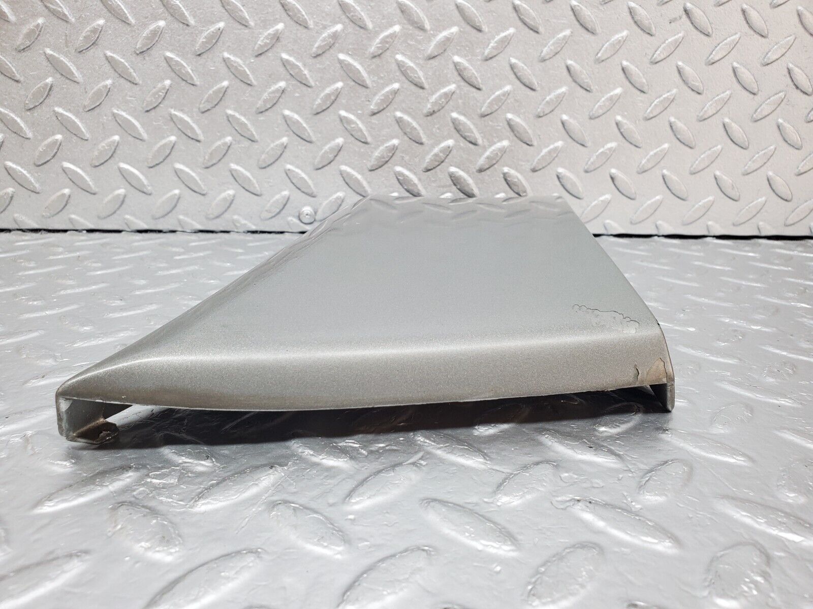 45037 Mercedes-Benz R129 300SL Coupe Rear Left Lower Moulding Trim 1296900540