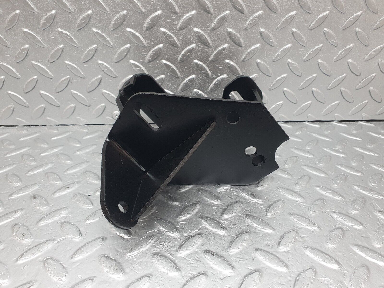 43338 Mercedes-Benz W108 280SE Power Steering Pump Bracket