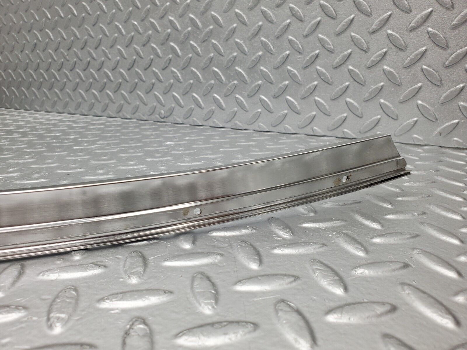 46504 Mercedes-Benz C123 280CE Coupe Chrome Roof Trim Cladding Left Side