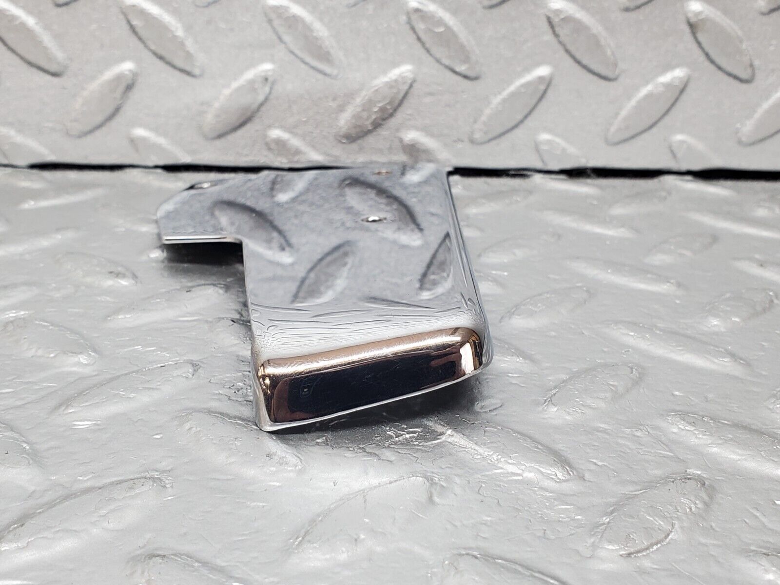 44967 Mercedes-Benz R129 300SL Coupe Right Door Chrome Cover