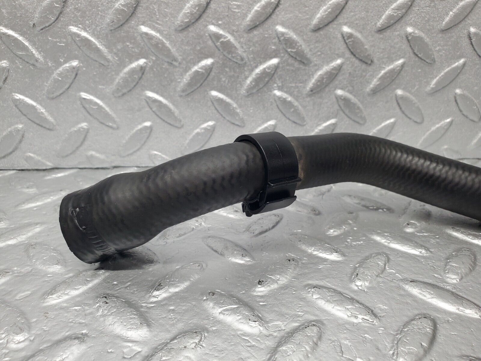 47011 Mercedes-Benz R129 320SL Coupe Coolant Hose Pipe 1298325694