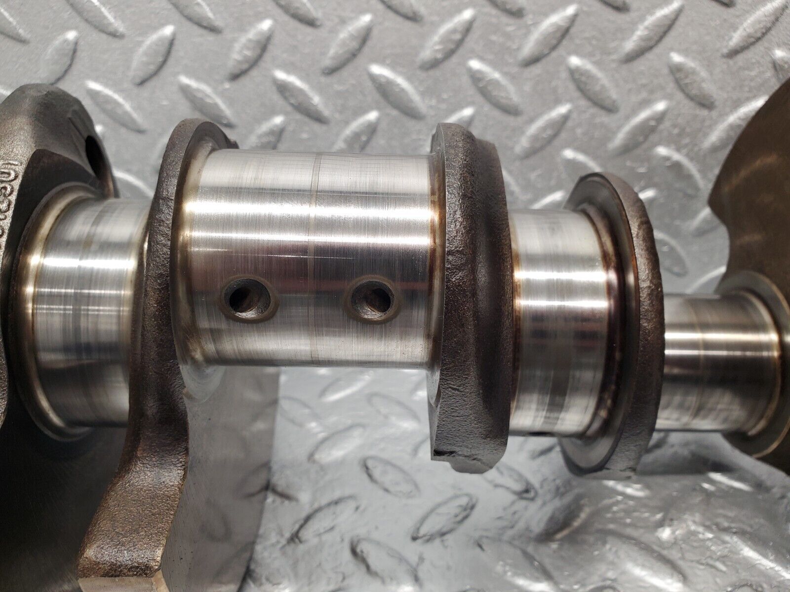 46318 Mercedes-Benz W126 420SE Crankshaft 1160312501