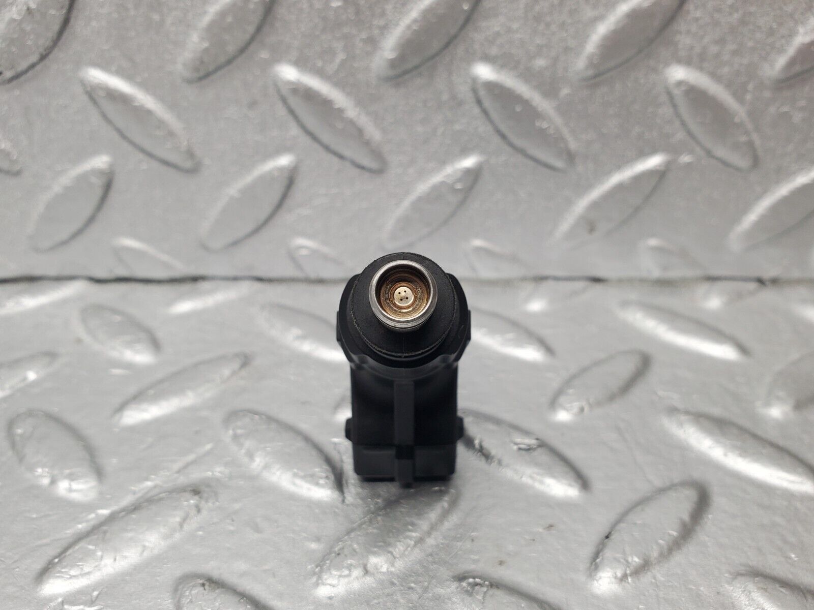 46777 Mercedes-Benz R129 320SL Coupe Fuel Injector Bosch 0280155742 1120780049