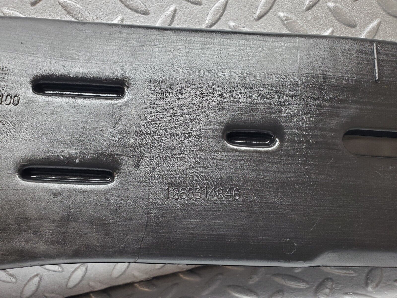 45625 Mercedes-Benz W126 420SE Air Duct Heater Ventilation Right 1268314846