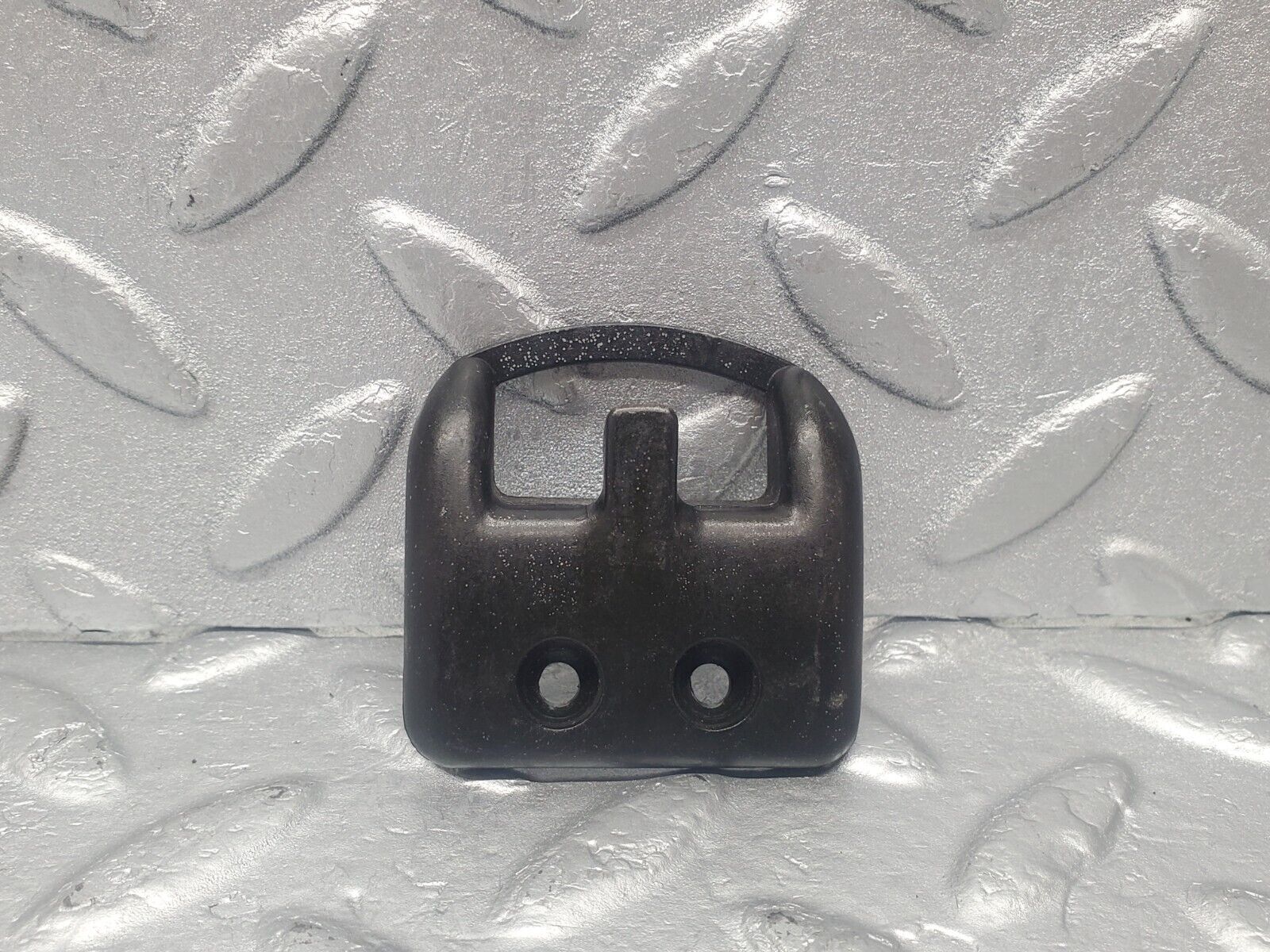 46042 Mercedes-Benz W126 420SE Glove Box Lock Latch 1266890025