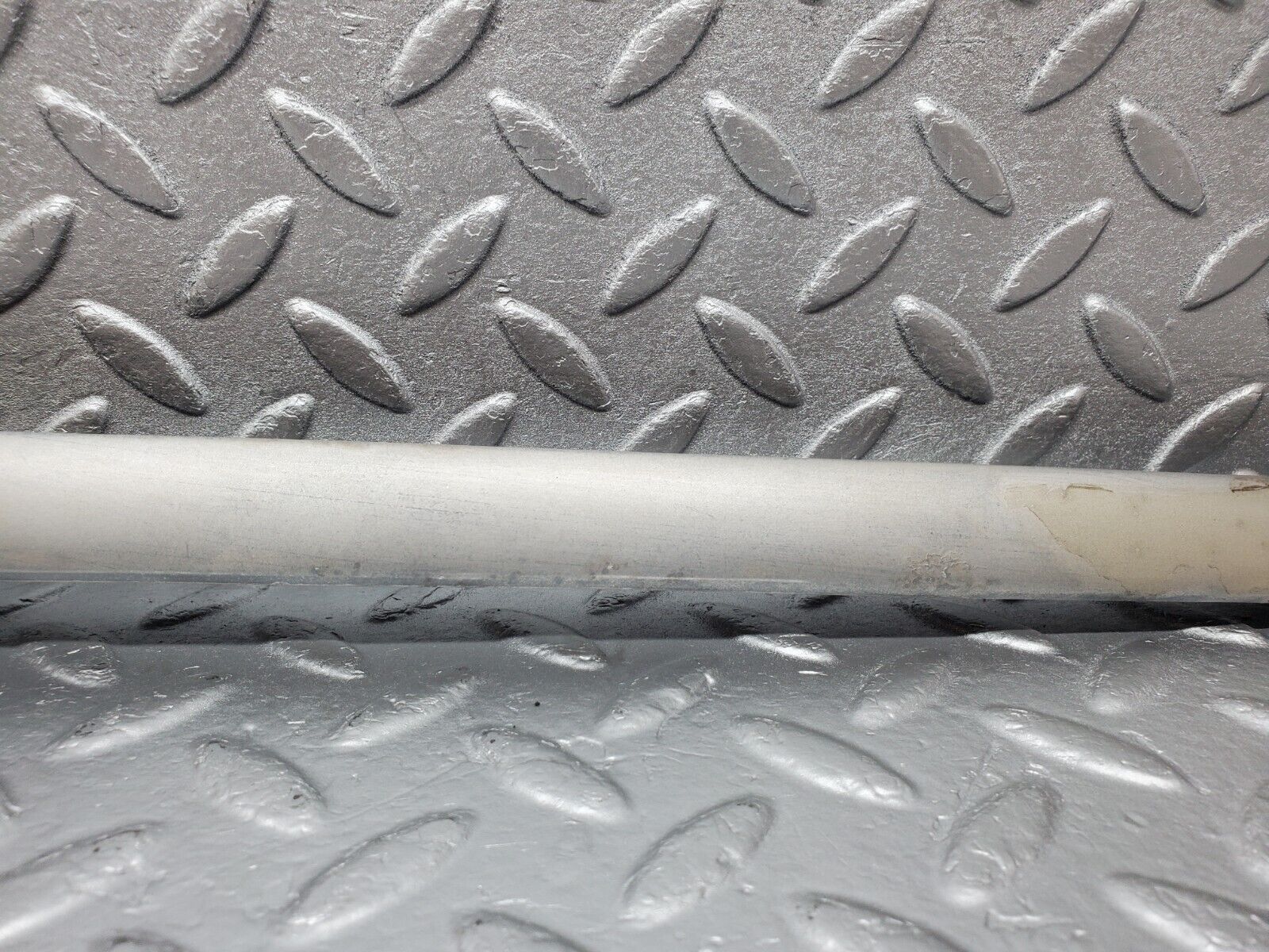 45806 Mercedes-Benz W126 420SE A Pillar Exterior Trim Right Side 1266981698