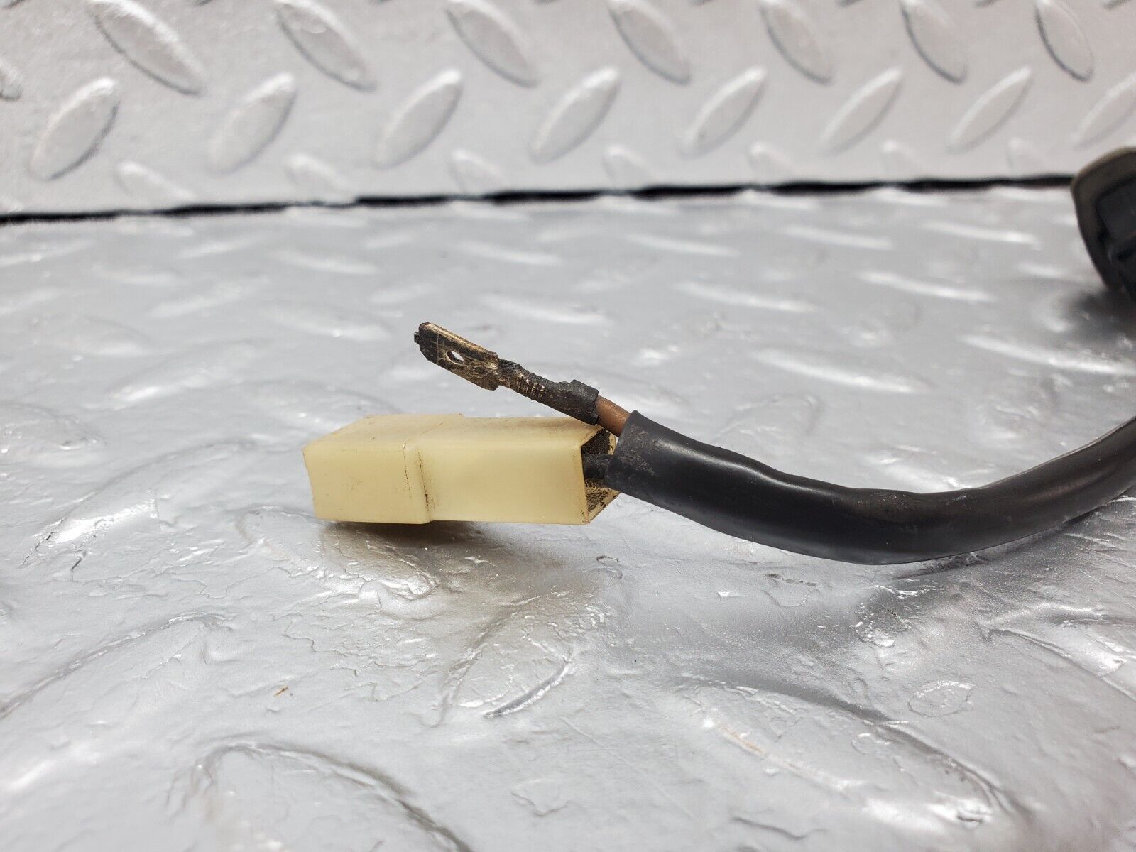 45730 Mercedes-Benz W126 420SE Windscreen Washer Nozzle