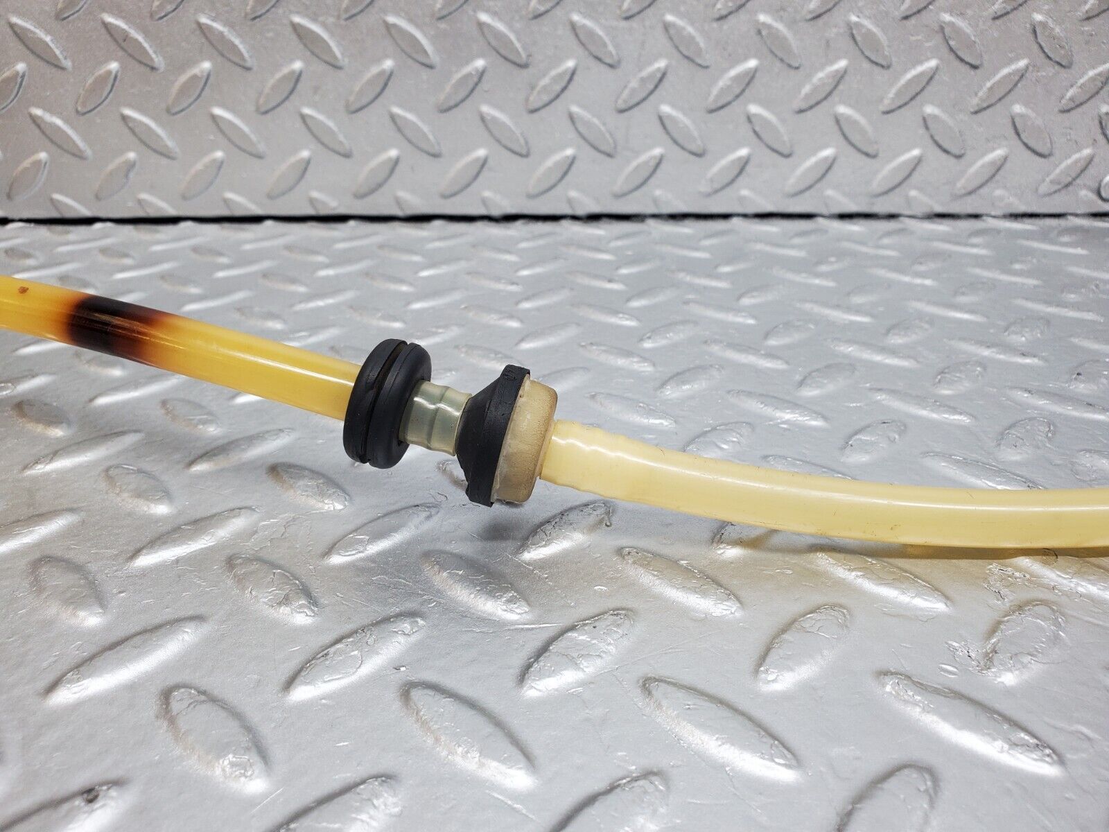 45453 Mercedes-Benz 280E M110.988 Brake Servo Vacuum Pipe