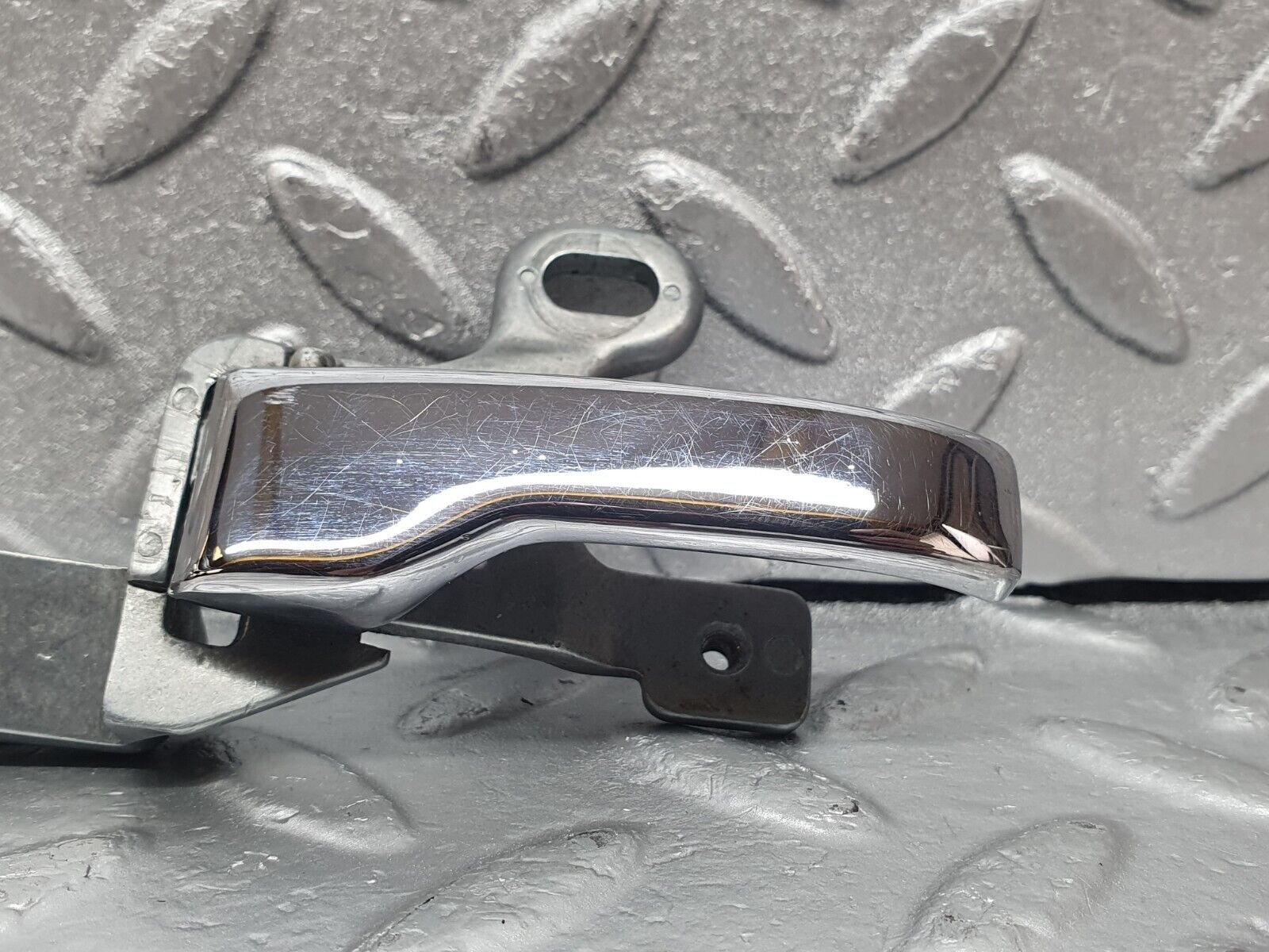 43970 Mercedes-Benz C123 230CE Coupe Right Interior Door Handle 1237600261