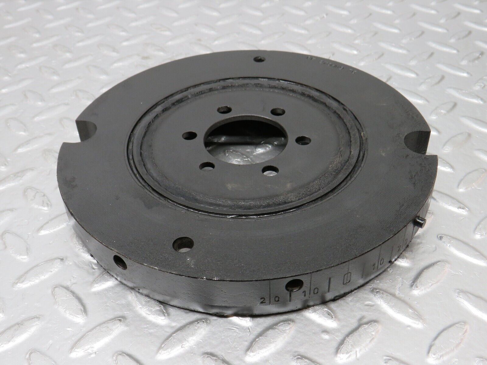 32944 Mercedes-Benz C107 R107 450 V8 Crankshaft Vibration Damper 1170300103