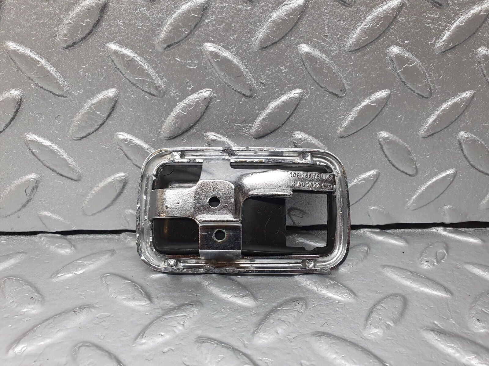 43106 Mercedes-Benz W108 280SE Chrome Frame For Door Opener Left 1087660511