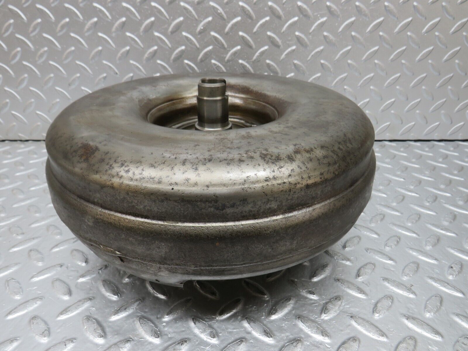 32815 Mercedes-Benz C107 R107 350 V8 Torque Converter 1092501602