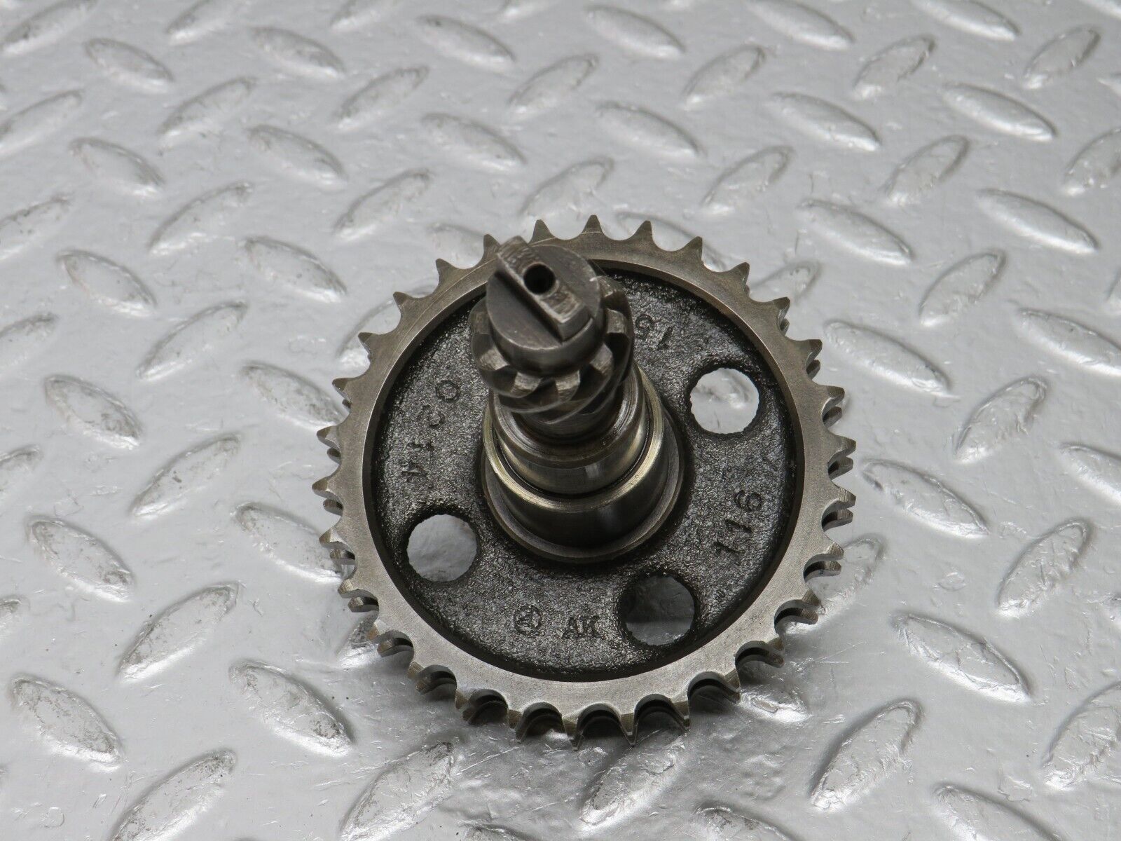 32762 Mercedes-Benz C107 R107 350 V8 Intermediate Gear 1161570214