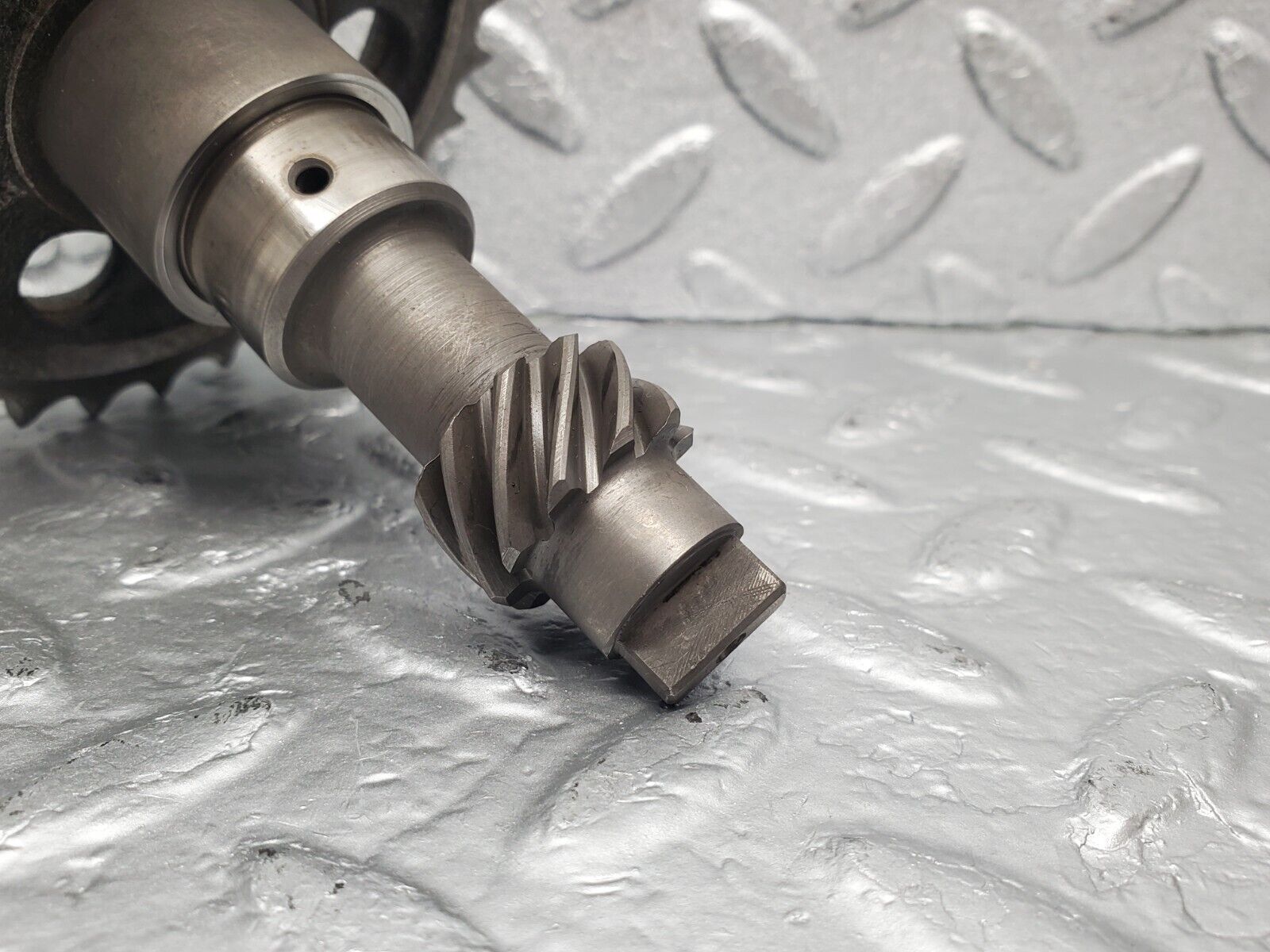 46275 Mercedes-Benz W126 420SE Camshaft Intermediate Timing Gear 1161570414