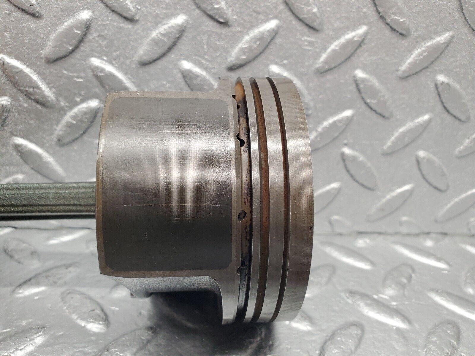 46225 Mercedes-Benz W124 280E Piston With Connecting Rod 1/94 B 74