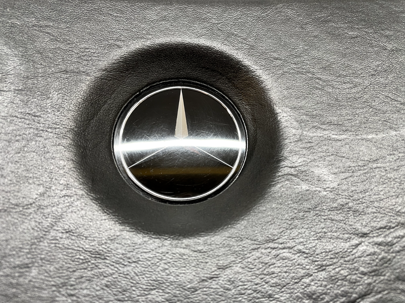 44270 Mercedes-Benz W123 280E Steering Wheel 1264640017