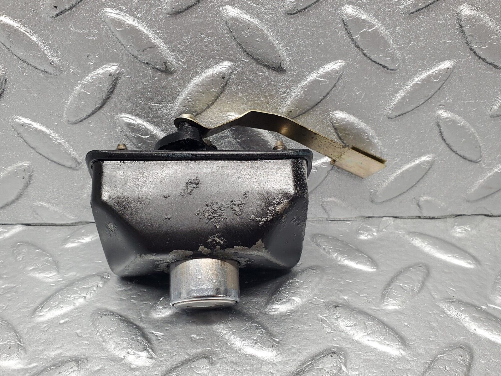 46471 Mercedes-Benz C123 280CE Coupe Trunk Lock No Key 1237580096 1237500385