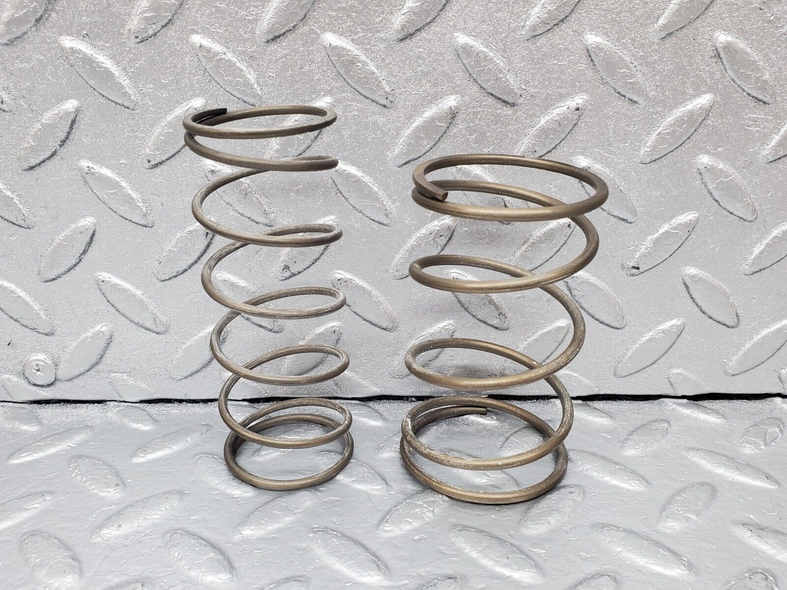 45508 Mercedes-Benz Automatic Gearbox Piston Spring 722.309