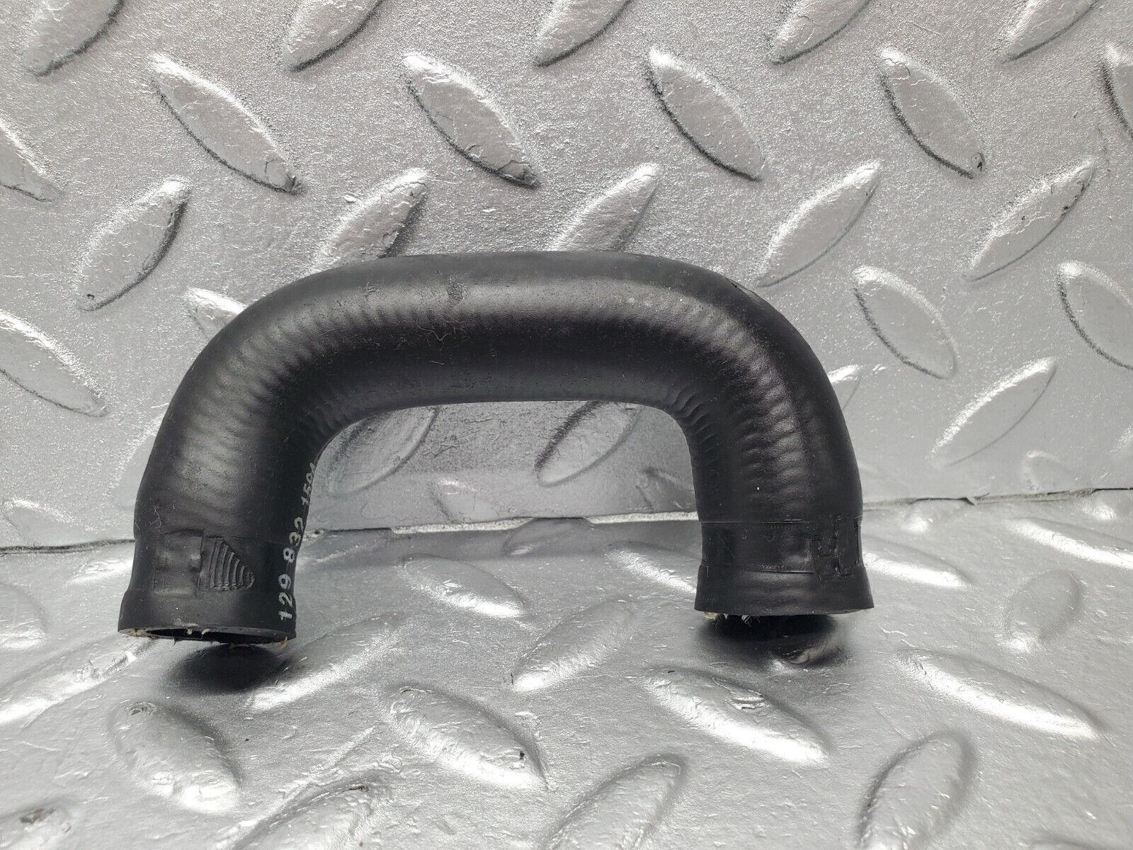 47000 Mercedes-Benz R129 320SL Coupe Heater Coolant Hose Pipe 1298321594