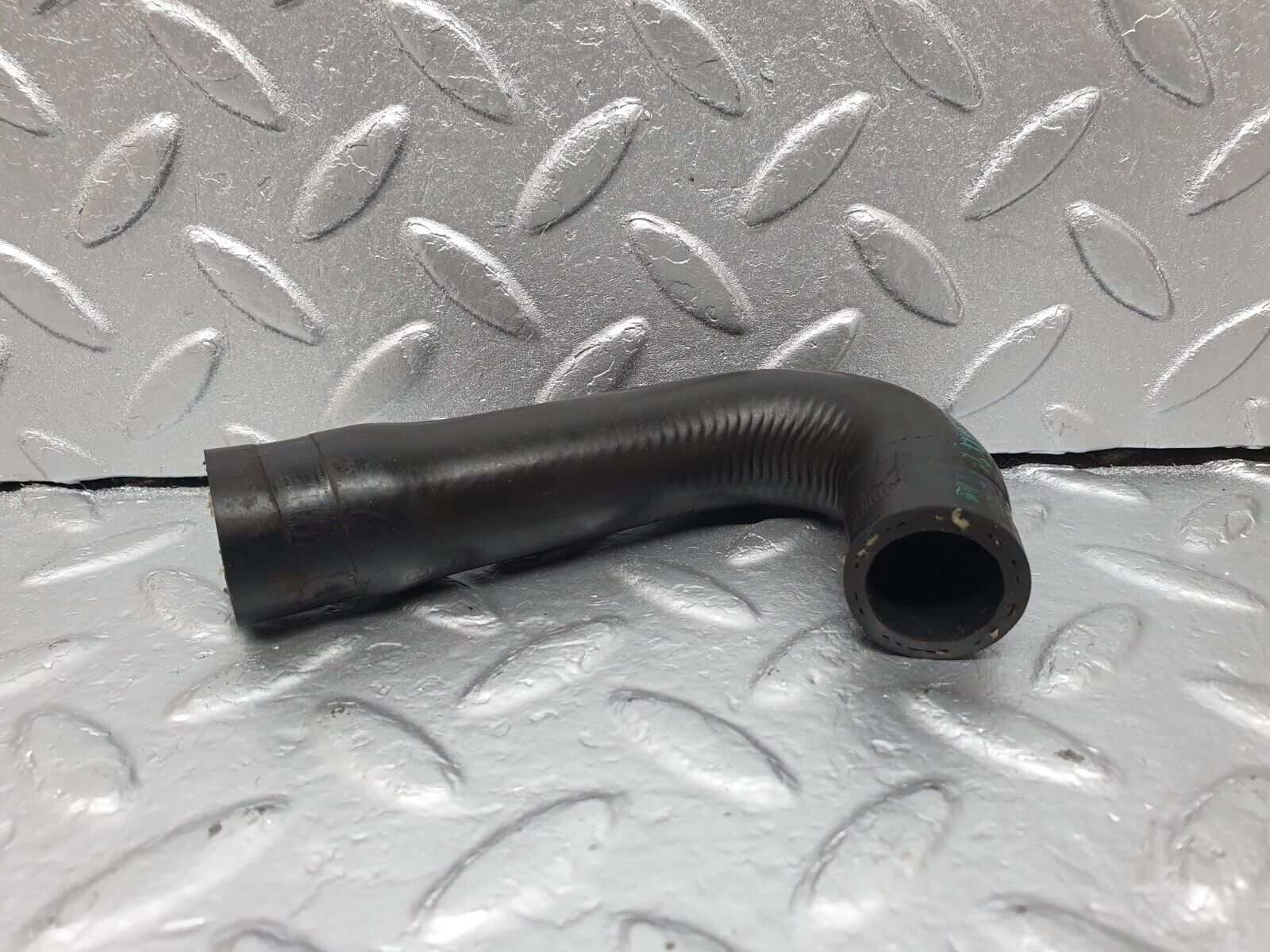 42075 Mercedes-Benz W202 C200 Heater Hose Pipe 2028324894